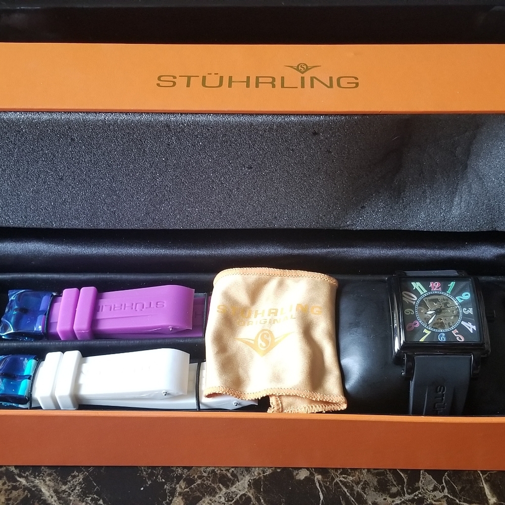 STUHRLING LADIES WATCH